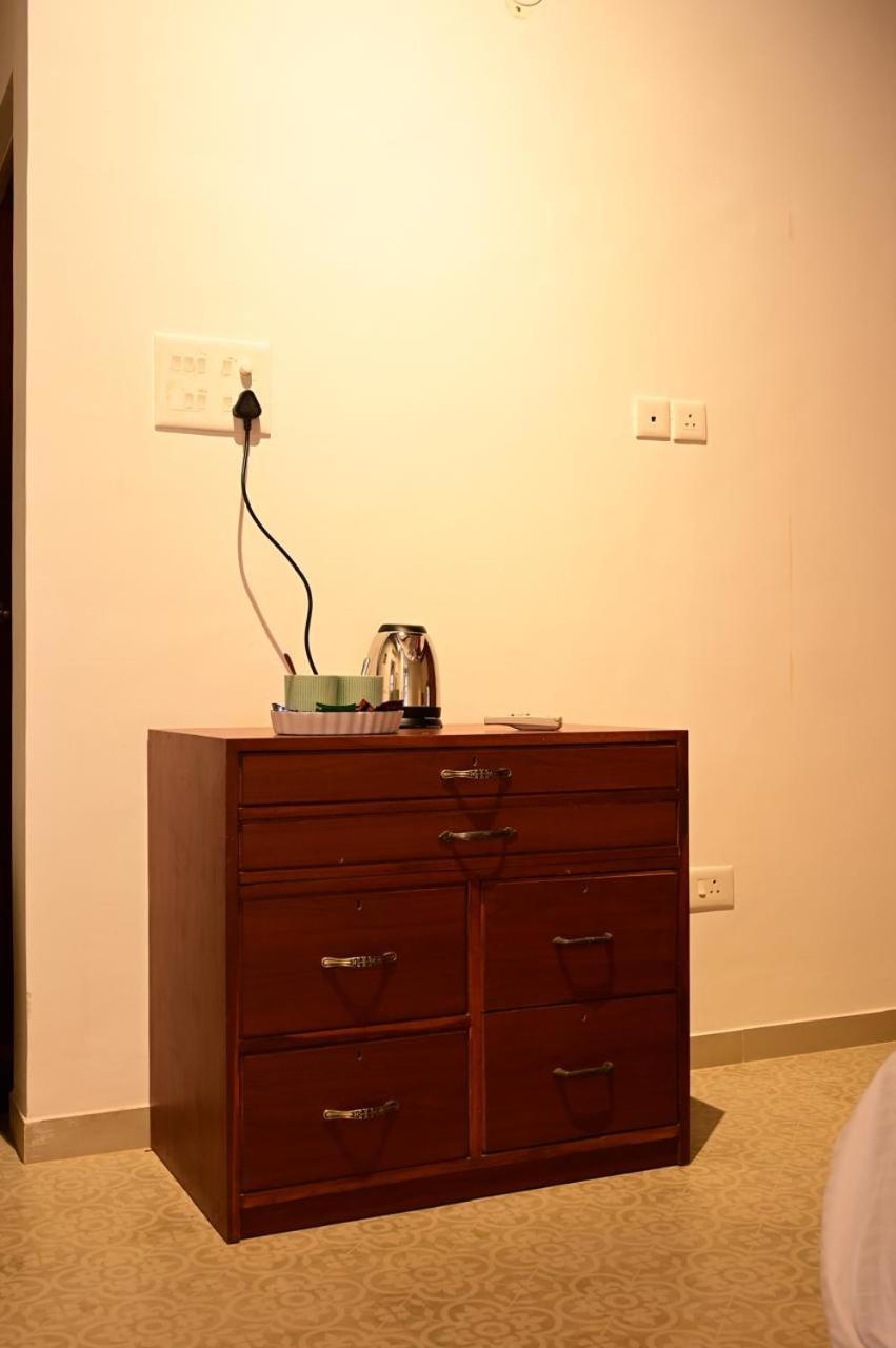 Ederra Stays & Cafe Panaji Dış mekan fotoğraf
